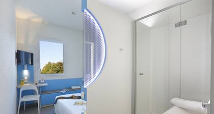 First Inn Hotel Les Ulis