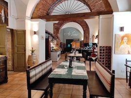 Servizio di pranzo e cena