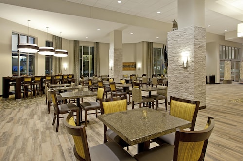 Hampton Inn & Suites Minneapolis / Downtown