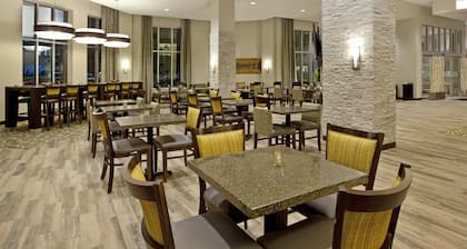 Hampton Inn & Suites Minneapolis / Downtown