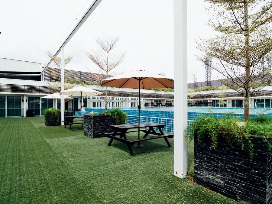 Outdoor pool, pool umbrellas