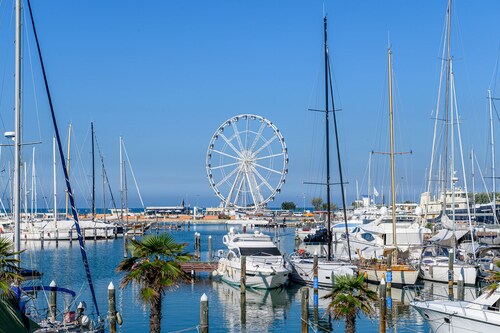 Hotel St. Gregory Park