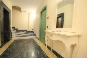 Hallway - Hotel Rojan (Sulmona)