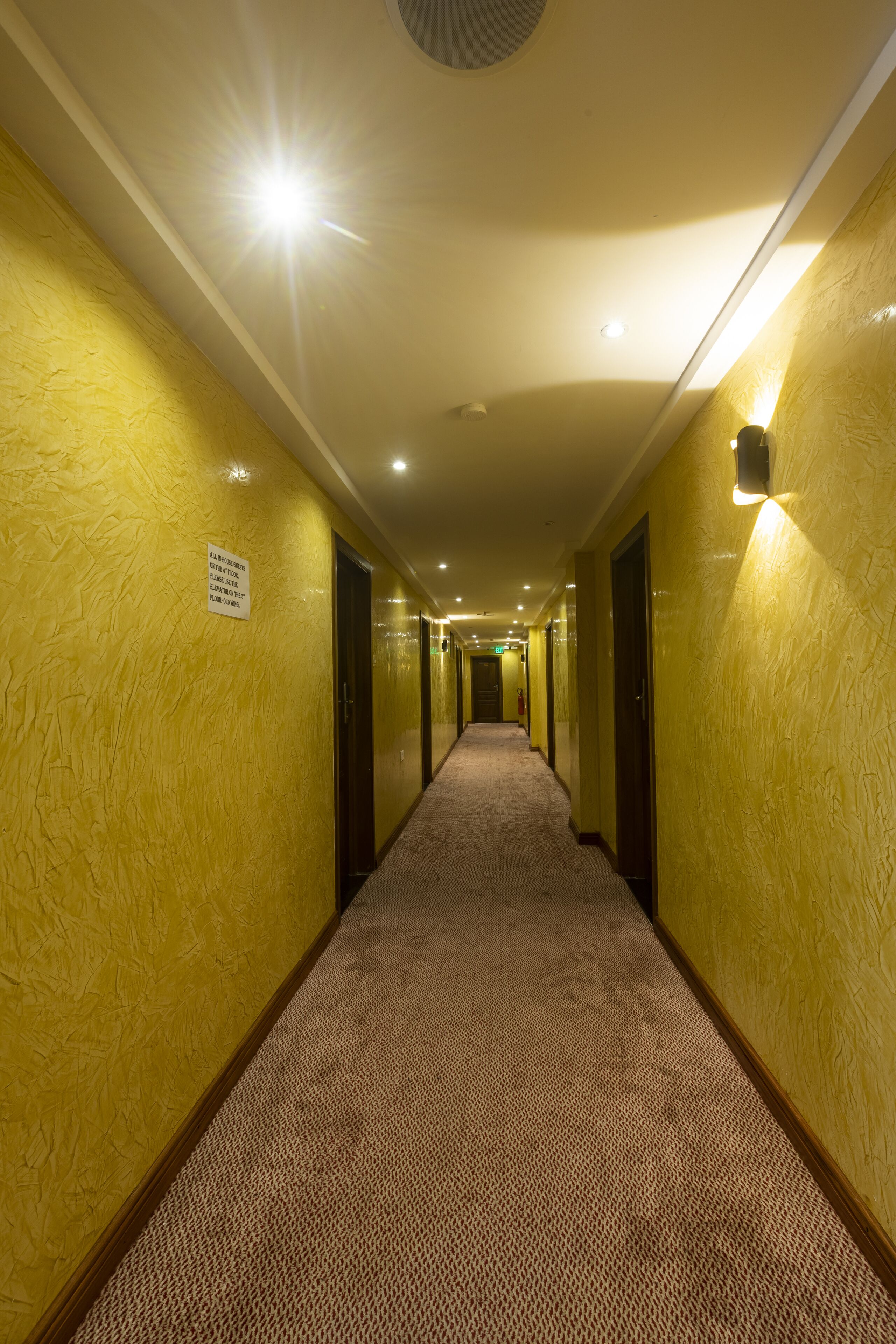 standard twin room | 1 bedroom, premium bedding, minibar, in-room safe