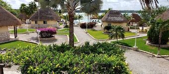 Bacalar Lagoon Resort