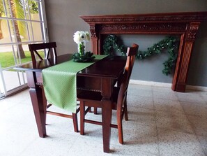 Bao gồm bữa sáng nấu theo yêu cầu hàng ngày 