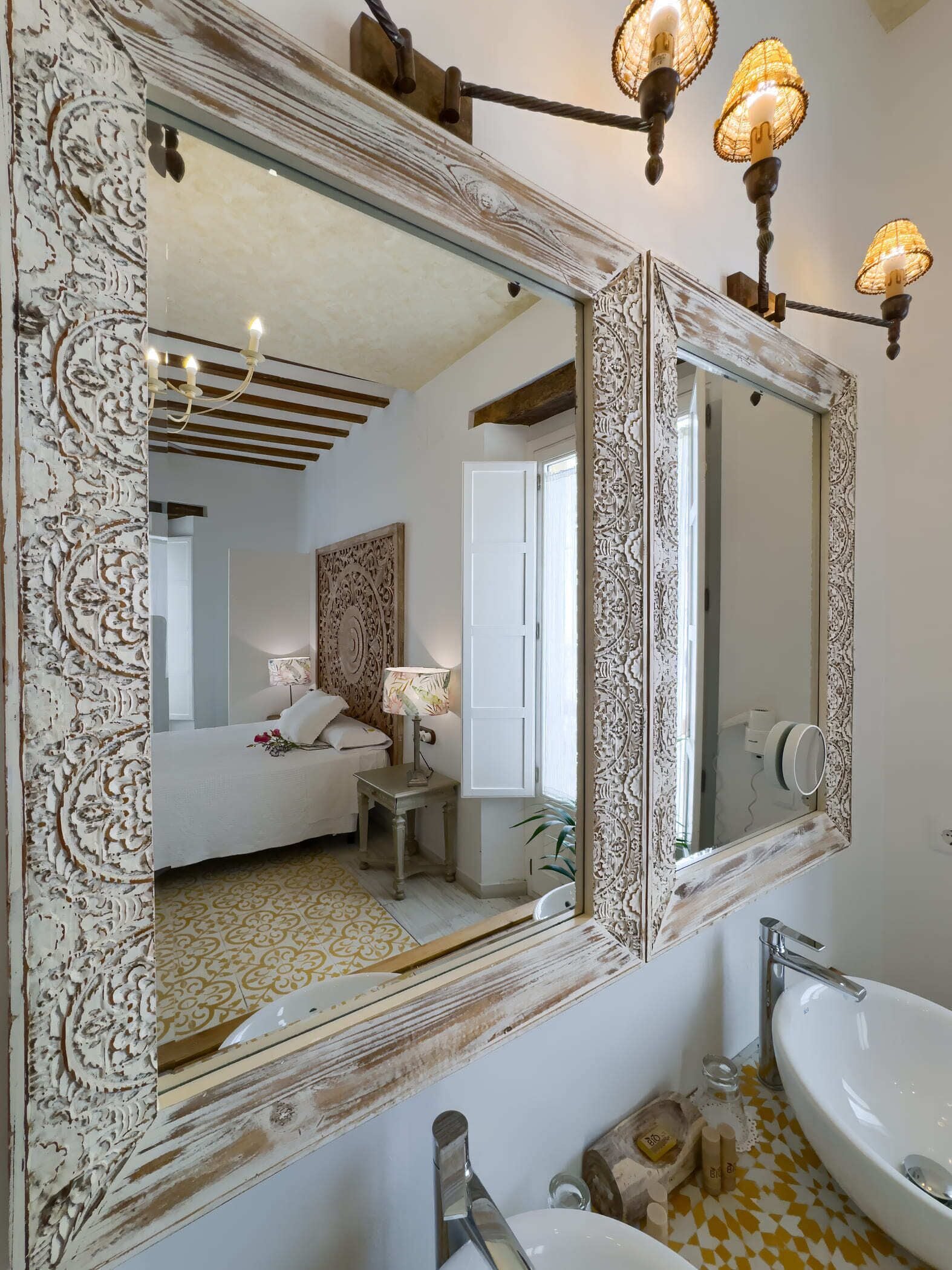 deluxe double room | down duvets, memory-foam beds, minibar, in-room safe