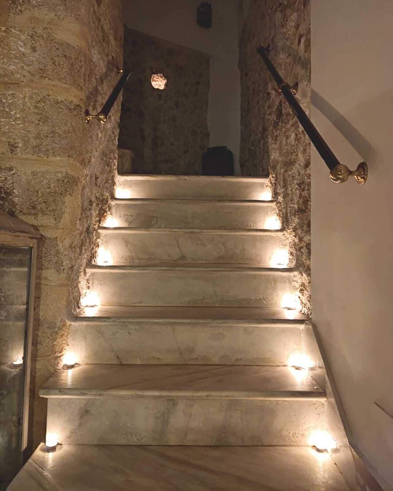 down duvets, memory-foam beds, minibar, in-room safe