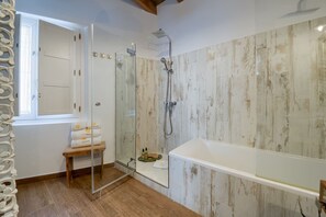 Junior Suite (Zenobia) | Bathroom - Hotel Argantonio (Cádiz)