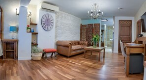 套房 (Semíramis) | 羽絨被、記憶床墊、迷你吧、客房內保險箱