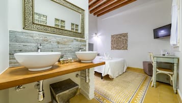 Standard Double Room | Down comforters, memory foam beds, minibar, in-room safe
