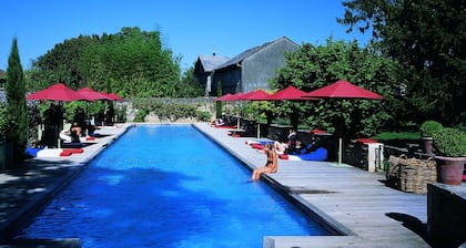 Hôtel Restaurant Les Orangeries