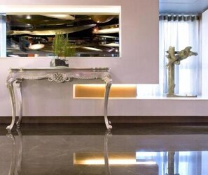 Ảnh chưa phân loại, 5 trong số 54 ảnh, nút