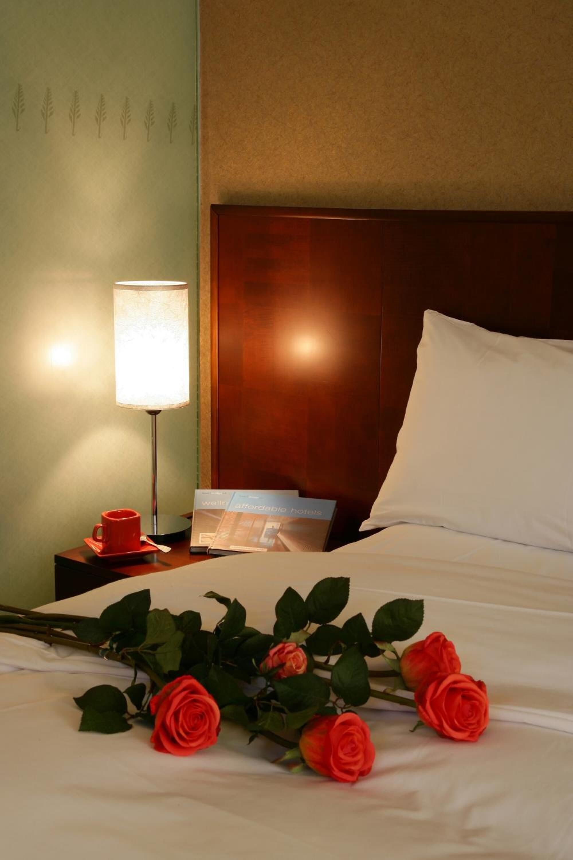 1 bedroom, minibar, desk, blackout curtains