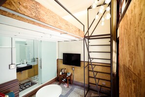 Design Loft, 1 Double Bed, Patio, Mezzanine | Premium bedding, in-room safe, laptop workspace, soundproofing - With inn Hostel (Kaohsiung)