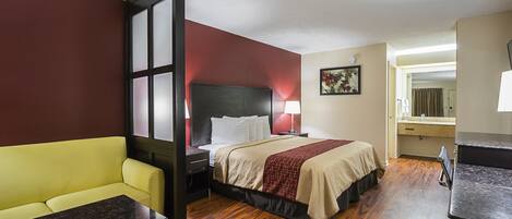 Desk, iron/ironing board, free WiFi, bed sheets