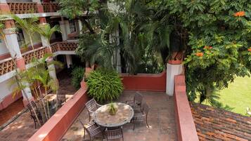 Deluxe Suite, 1 King Bed, Terrace (Master) | Terrace/patio