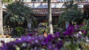 Frühstück, Mittagessen und Abendessen