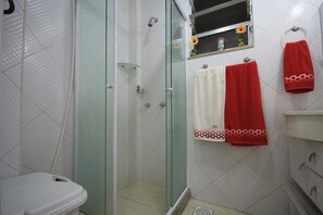 Apartment, 1 Bedroom | Bathroom - Ribeiro 804 A (Rio de Janeiro)