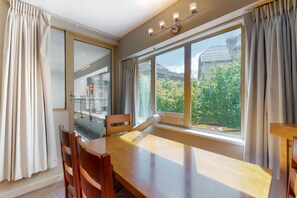 Private kitchen - Whistler Peak Lodge (Whistler)