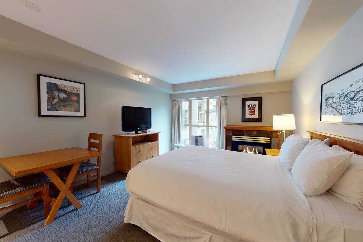 Studio | Free WiFi, bed sheets