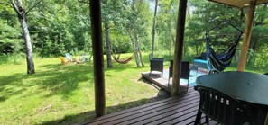 Traditional Chalet, 1 Bedroom, Non Smoking, Kitchen | Balcony view