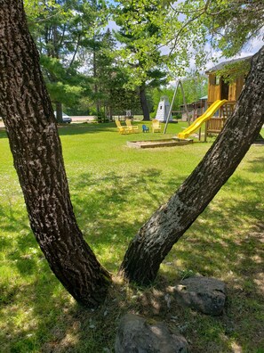 Basic Room, 1 Queen Bed, Non Smoking, Refrigerator & Microwave | Children’s play area – outdoor