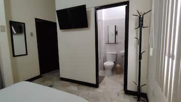 2 bedrooms, free WiFi