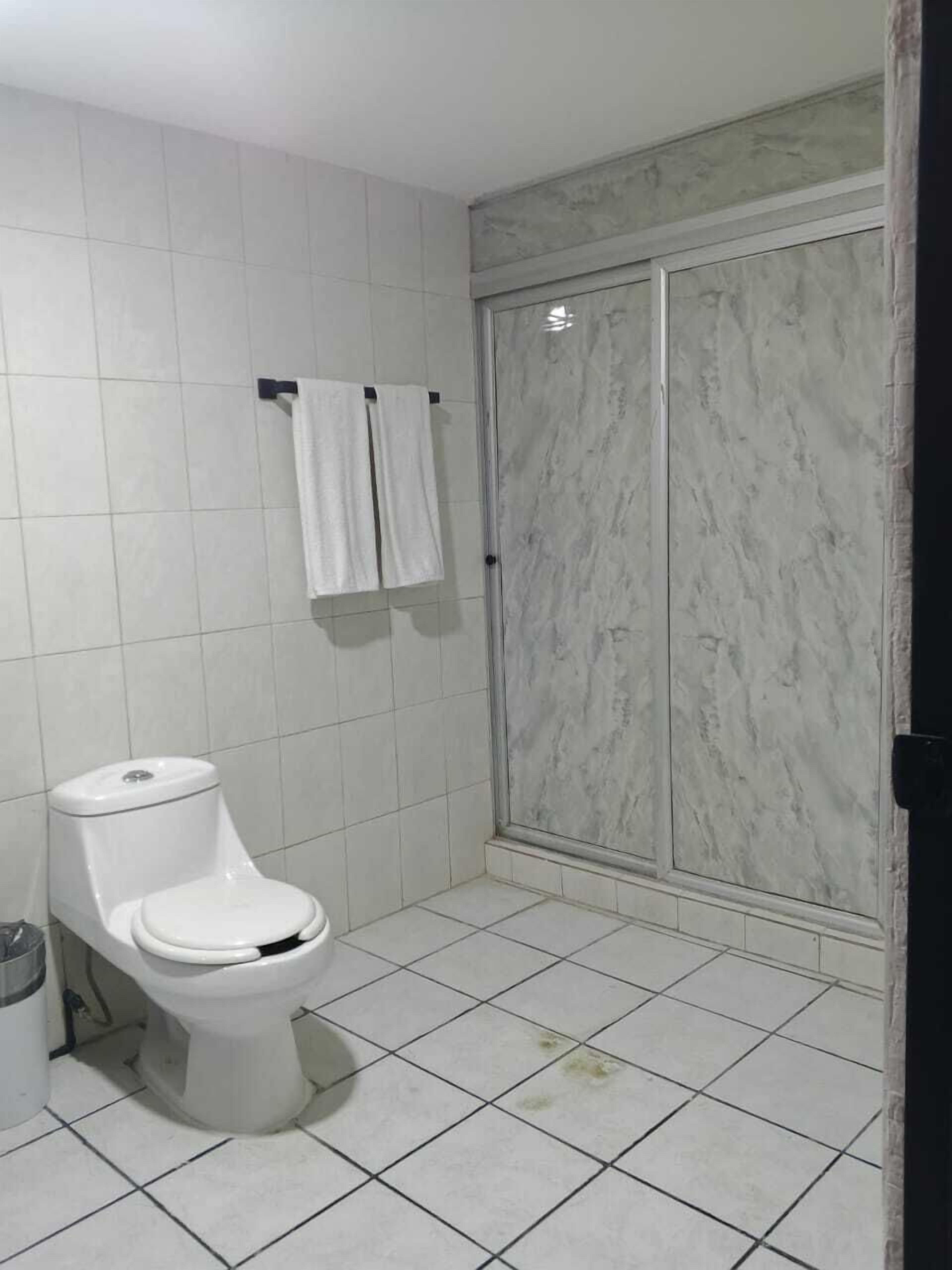 Foto - Unidades Privadas con AC-TV-WiFi y Estacionamiento en Centro de MTY