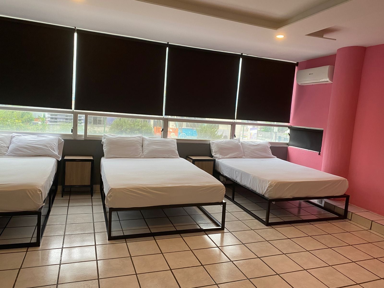 Foto - Unidades Privadas con AC-TV-WiFi y Estacionamiento en Centro de MTY