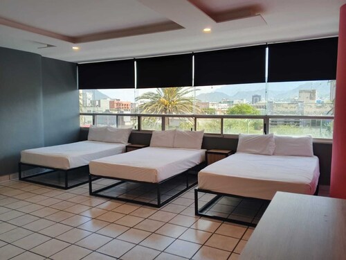 Unidades Privadas con AC-TV-WiFi y Estacionamiento en Centro de MTY