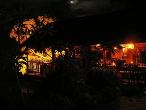 Bar (on property) - Caprivi Houseboat Safari Lodge (Katima Mulilo)