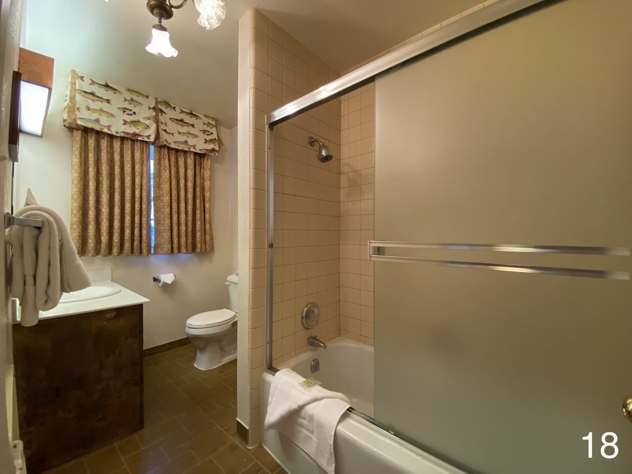 River Ranch Lodge & Restaurant