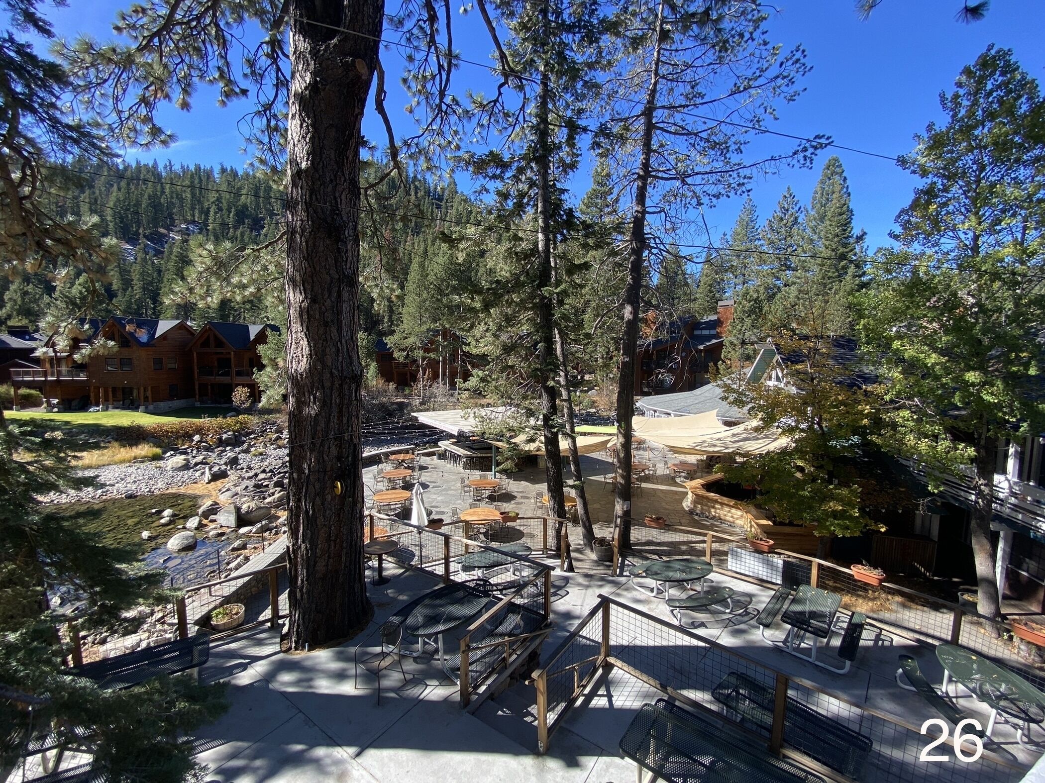 basic room, 1 king bed, non smoking | balcony view