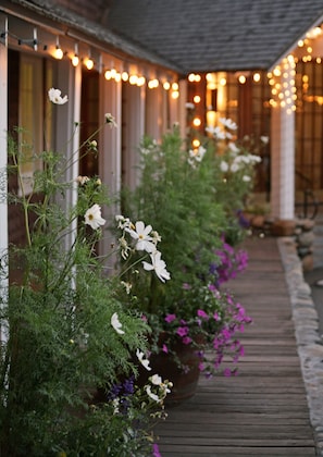 Exterior - River Ranch Lodge & Restaurant (Olympic Valley)