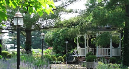Kirkwood Inn