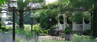 Kirkwood Inn