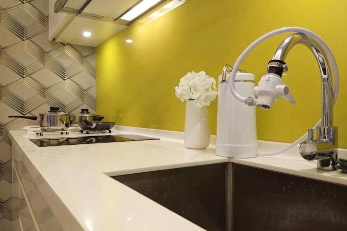 Private kitchen | Coffee/tea maker, fridge, microwave, oven
