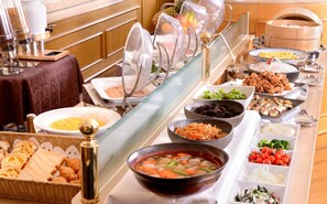 Daily buffet breakfast for a fee - Imabari Kokusai Hotel (Imabari)