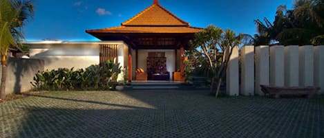 Lối vào nơi lưu trú