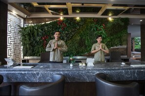 Lobby - The Lerina Hotel Nusa Dua (Nusa Dua)