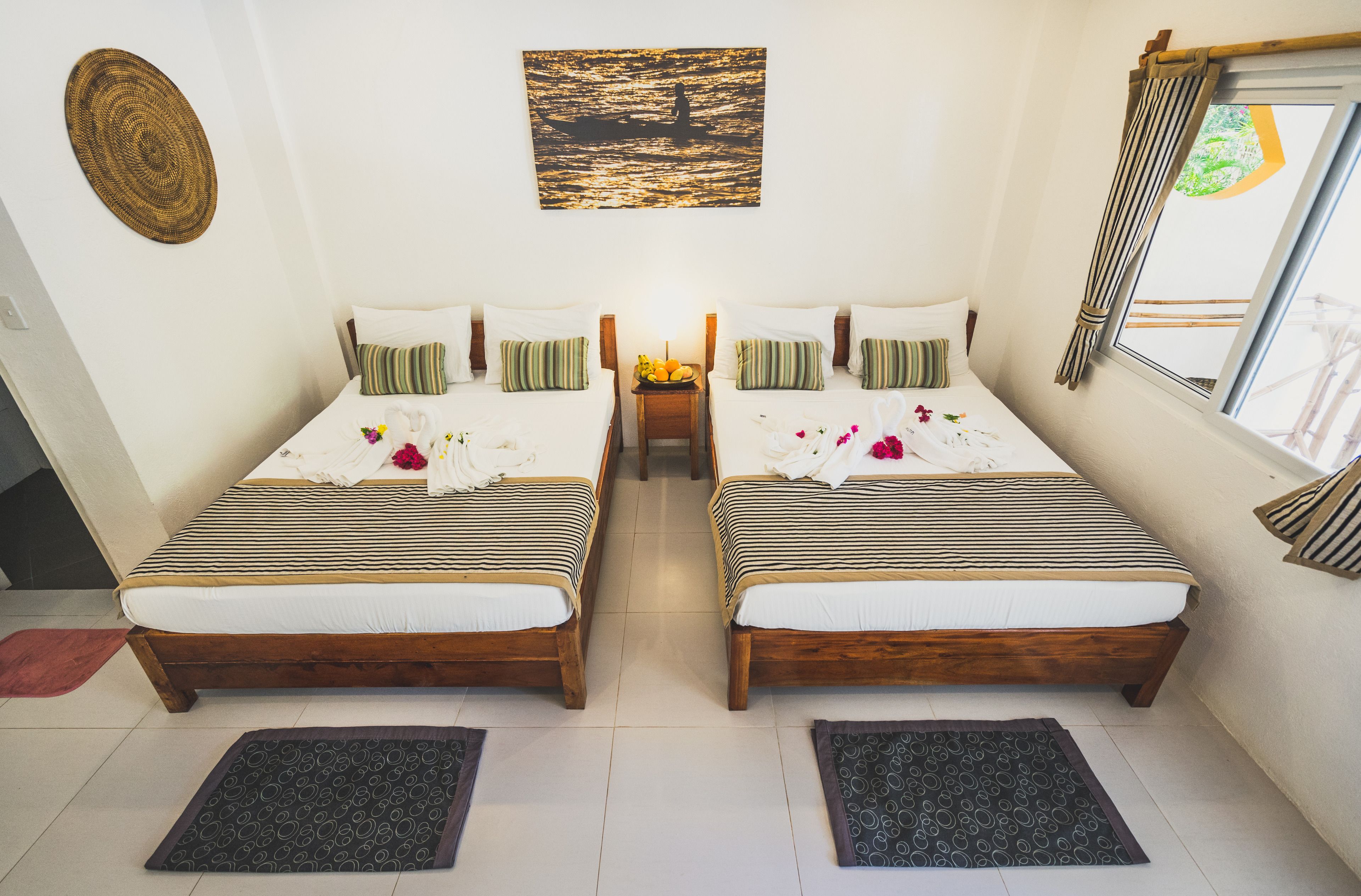 deluxe ac | 1 bedroom, in-room safe, bed sheets