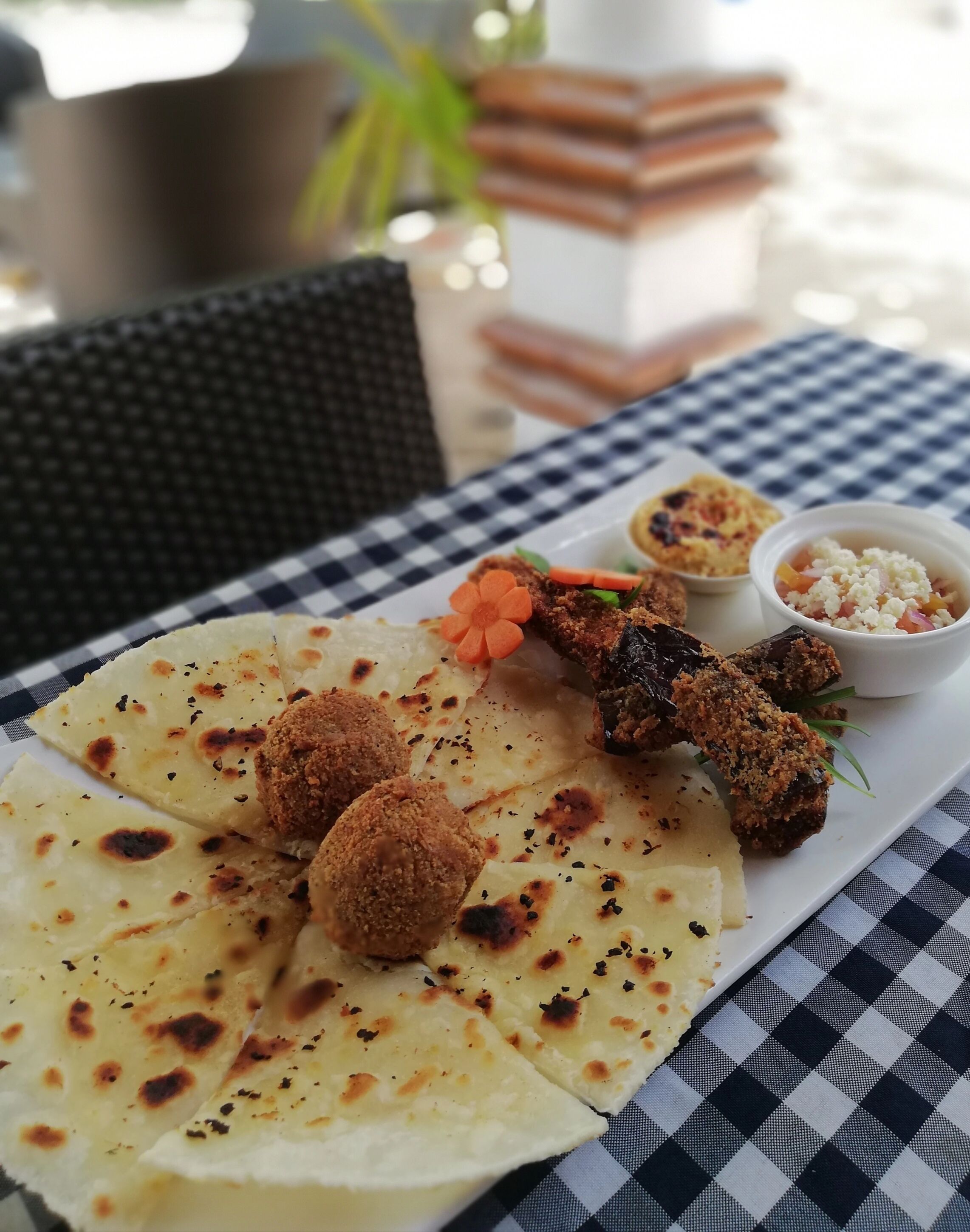 breakfast, lunch, dinner served; fusion cuisine, beach views