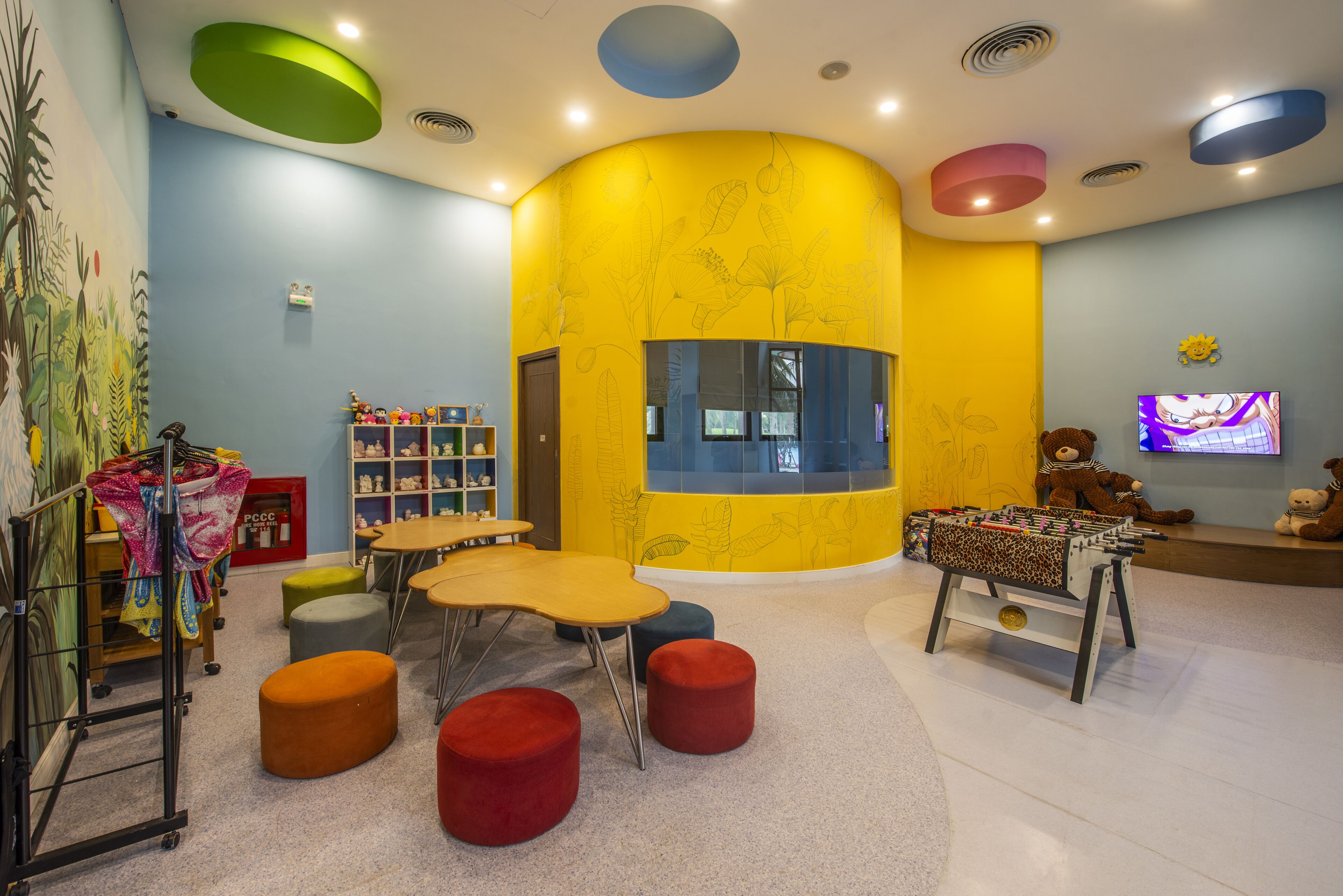 Innen-Kinderspielplatz