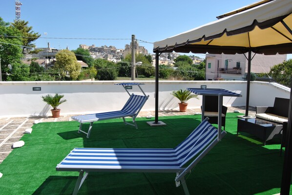 Suite Familiale, terrasse | Terrasse/Patio