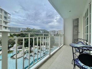 Family Apartment | Terrace/patio - Summer Huahin Condo 2 Bedrooms Pool View By Dome (Hua Hin)