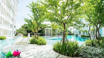 Outdoor pool, sun loungers