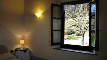 Habitación doble estándar | Cunas, camas extra y ropa de cama