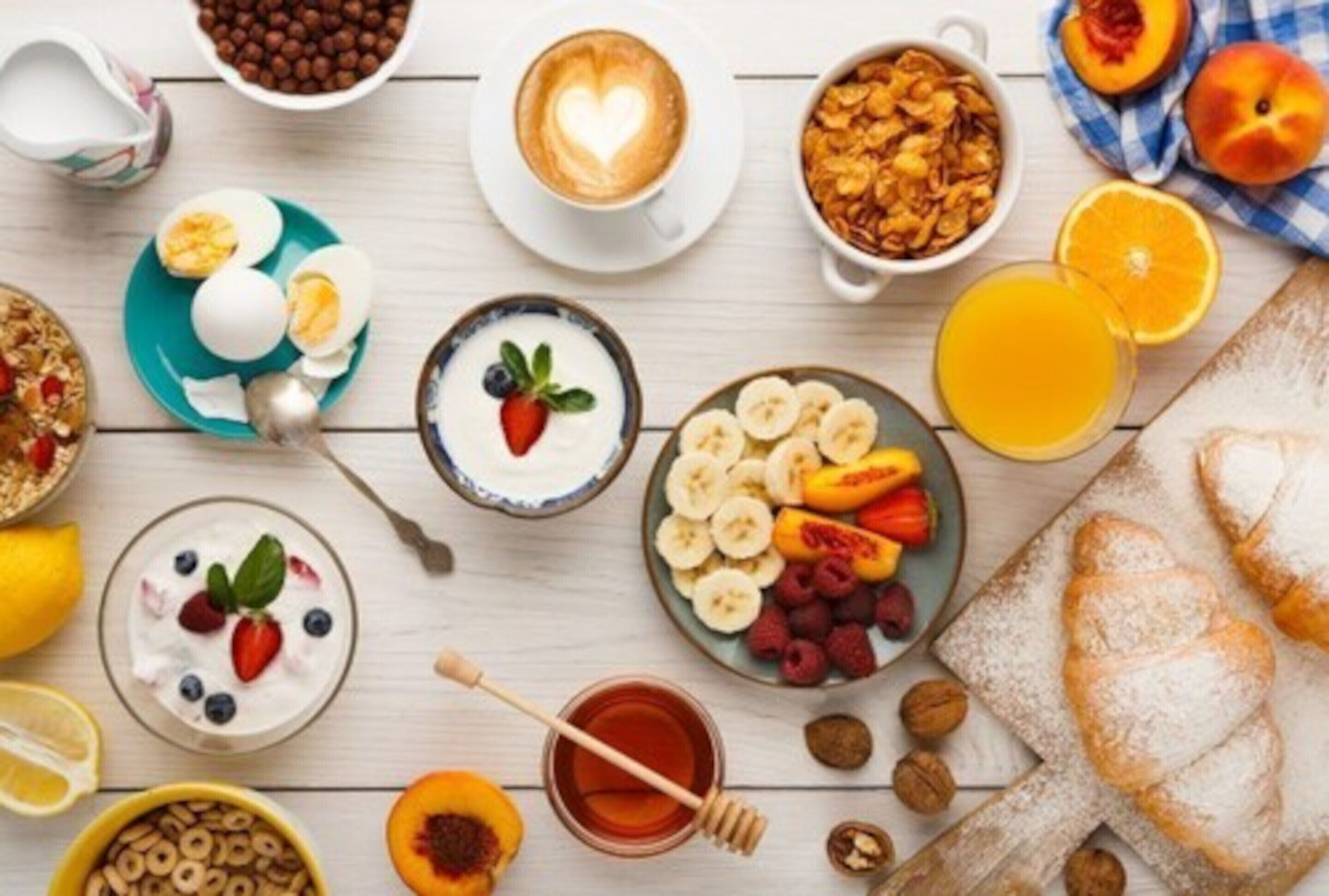 daily buffet breakfast (eur 17 per person)