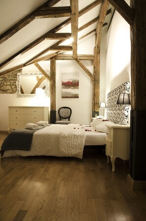 豪華雙人房 | 1 間睡房、高級寢具、迷你吧、房內夾萬